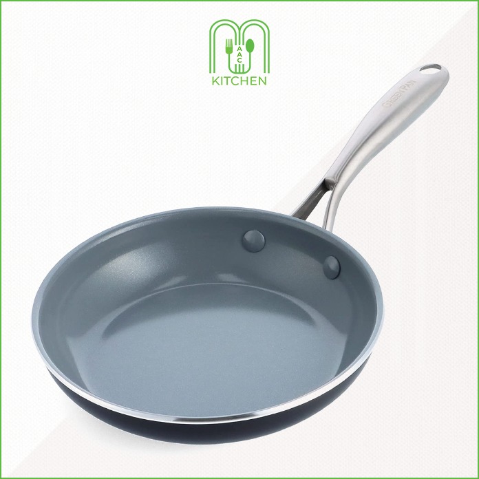 Ceramic nonstick frying pan